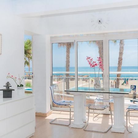 Apartamento Lujo Frente Al Mar Centro De Málaga Buitenkant foto