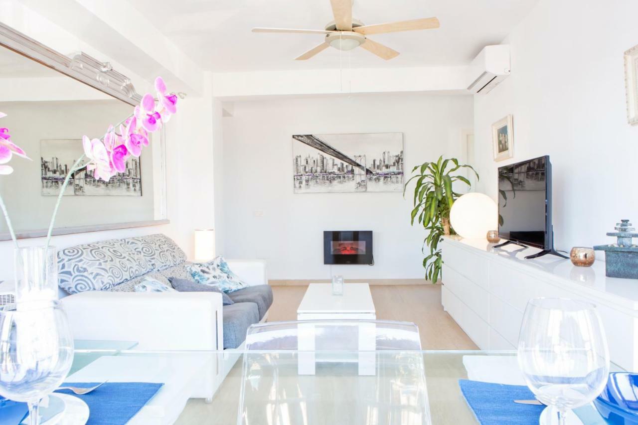 Apartamento Lujo Frente Al Mar Centro De Málaga Buitenkant foto