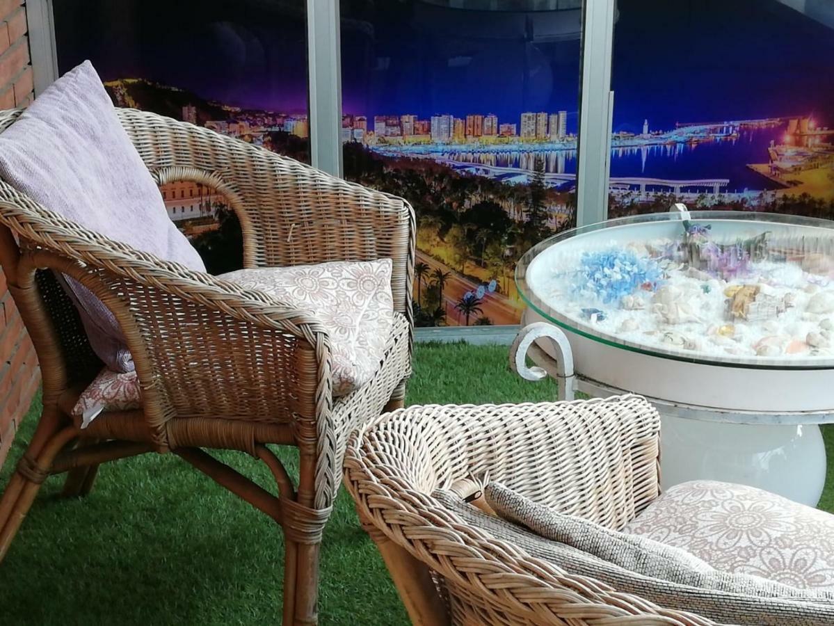 Apartamento Lujo Frente Al Mar Centro De Málaga Buitenkant foto
